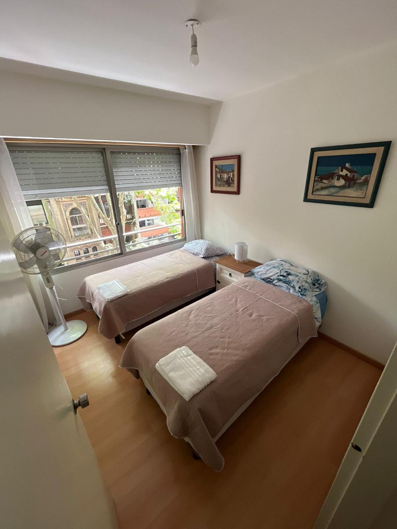 Apartamento En Pocitos 蒙得维的亚 外观 照片